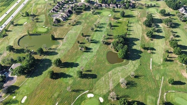 1018 Palmer Place, Clinton, MO 64735