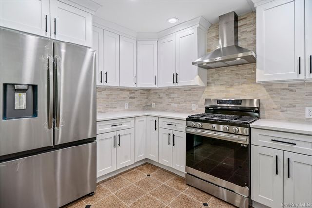 244 Water Lane S, Wantagh, NY 11793
