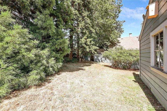 911 Tyler Street, Port Townsend, WA 98368