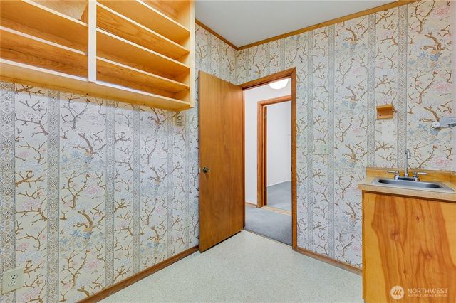 911 Tyler Street, Port Townsend, WA 98368