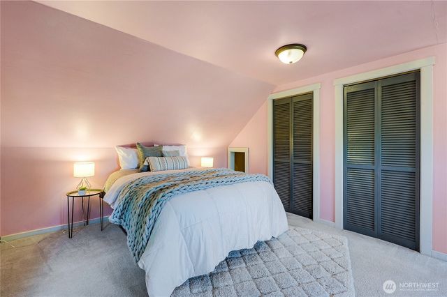 911 Tyler Street, Port Townsend, WA 98368