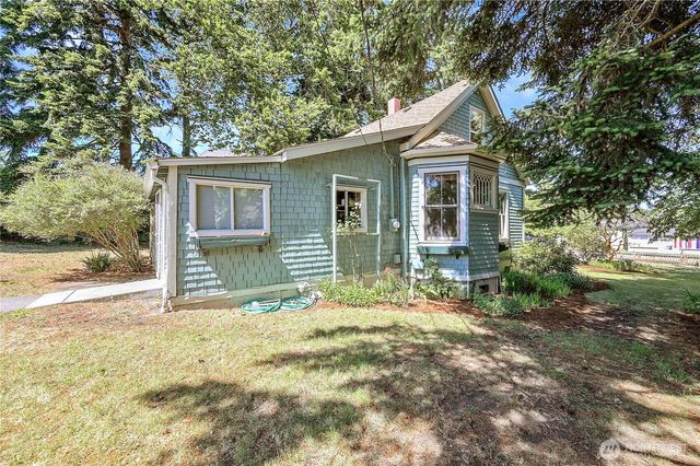 911 Tyler Street, Port Townsend, WA 98368