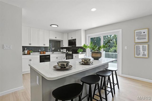1218 Wood Station Place, Manchester, MO 63021