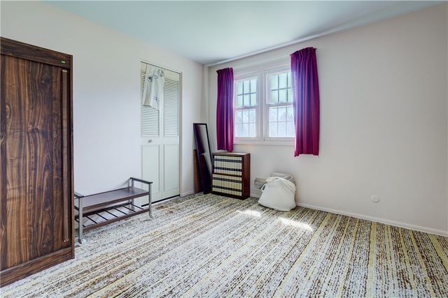 633 Chatelaine Drive, Webster, NY 14580