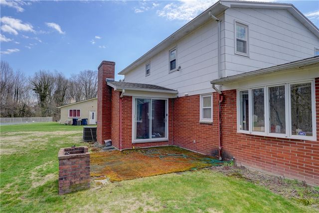 633 Chatelaine Drive, Webster, NY 14580