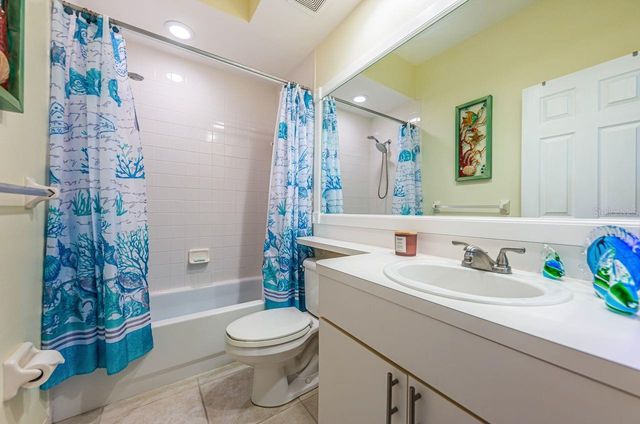 6363 99TH WAY N 12I, St Petersburg, FL 33708