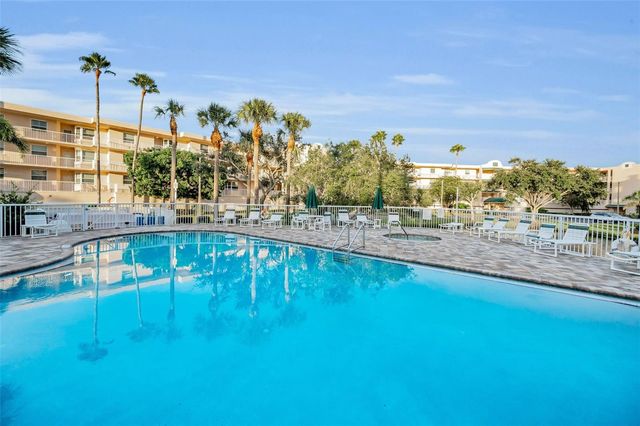 6363 99TH WAY N 12I, St Petersburg, FL 33708