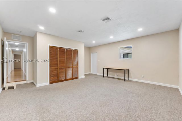 4801 N 36th Ct, Hollywood, FL 33021