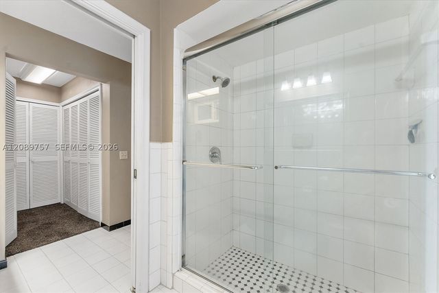 4801 N 36th Ct, Hollywood, FL 33021