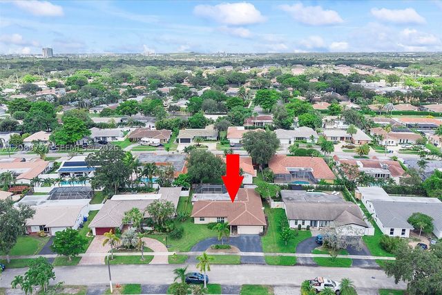 4801 N 36th Ct, Hollywood, FL 33021