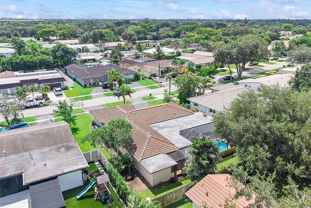 4801 N 36th Ct, Hollywood, FL 33021