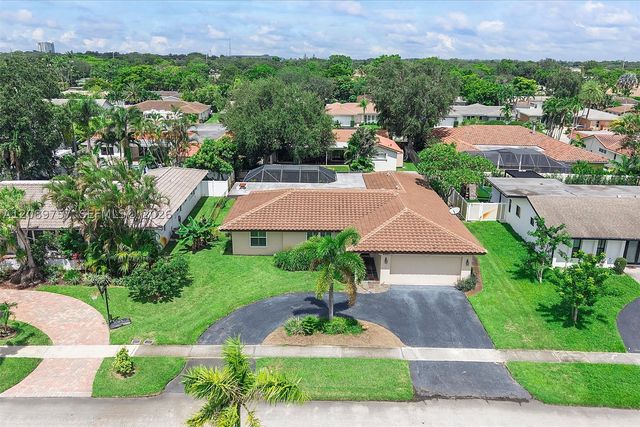 4801 N 36th Ct, Hollywood, FL 33021
