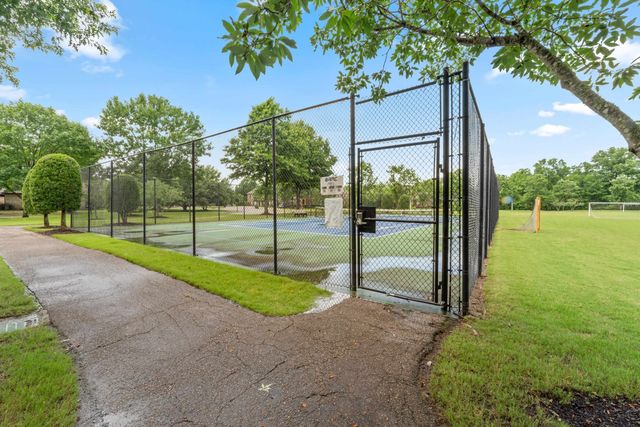 1176 BRAYRIDGE CV, Collierville, TN 38017
