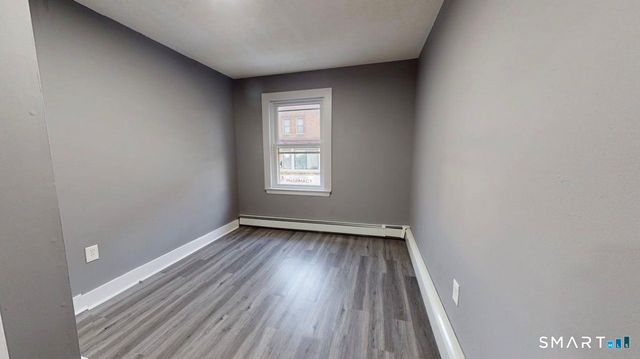 666 Main Street B2, Middletown, CT 06457