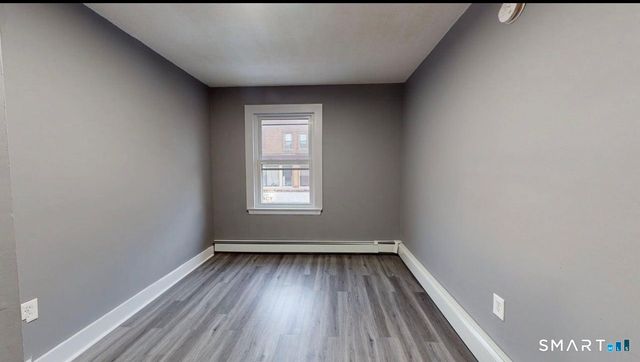 666 Main Street B2, Middletown, CT 06457