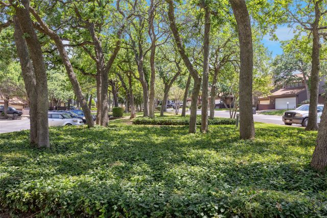 712 Oakwood Trail, Fort Worth, TX 76112