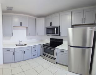 4310 NW 12th Ct 204, Lauderhill, FL 33313