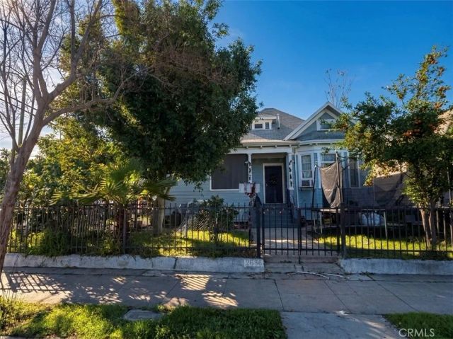 305 S Mott, Los Angeles, CA 90033