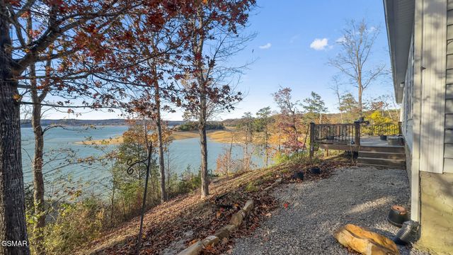 1594 Kinder Lane, Dandridge, TN 37725