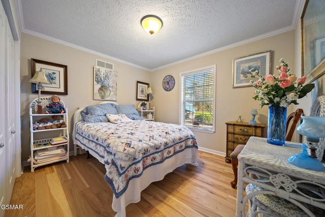 1594 Kinder Lane, Dandridge, TN 37725