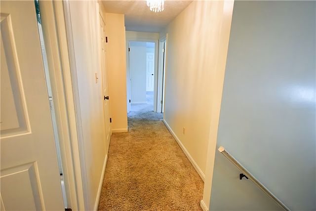 2597 Monterey Dr, Upper St Clair, PA 15241