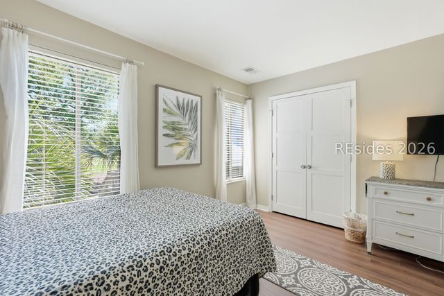 25 Carnoustie Rd Apt 30, Hilton Head Island, SC 29928