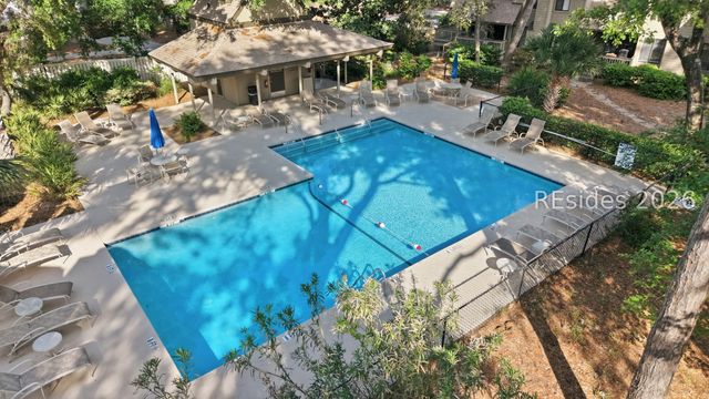 25 Carnoustie Rd Apt 30, Hilton Head Island, SC 29928