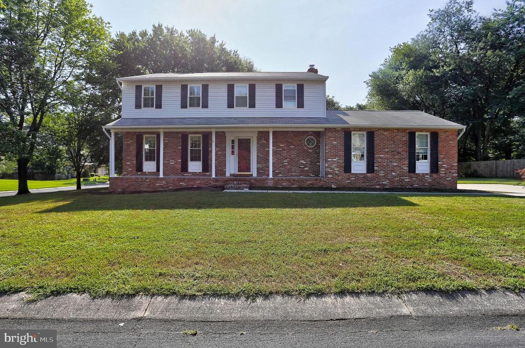 1533 PALM CT, Pasadena, MD 21122
