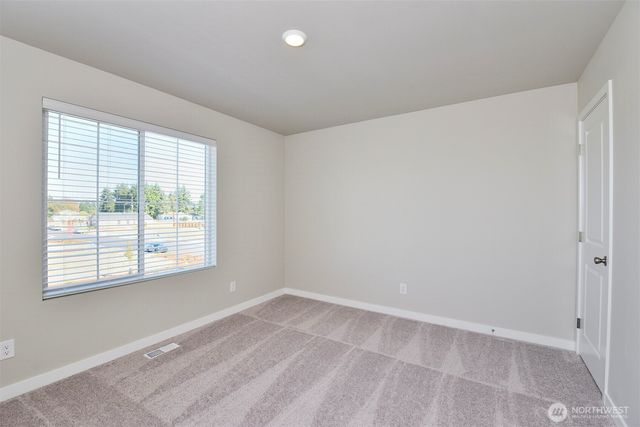 9751 Hay Street SE, Yelm, WA 98597