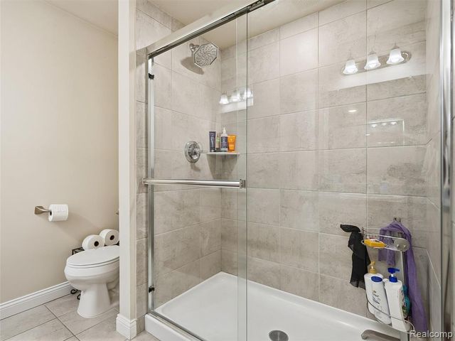 45590 Aragon Lane, Canton, MI 48187