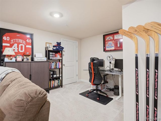 45590 Aragon Lane, Canton, MI 48187