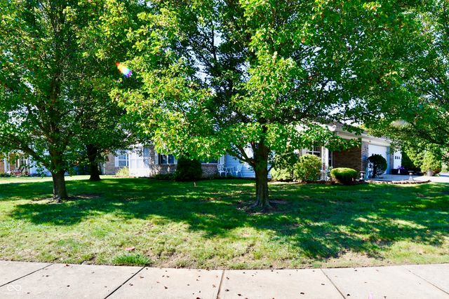 5668 Misty Ridge Circle, Indianapolis, IN 46237