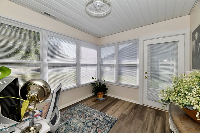 5668 Misty Ridge Circle, Indianapolis, IN 46237