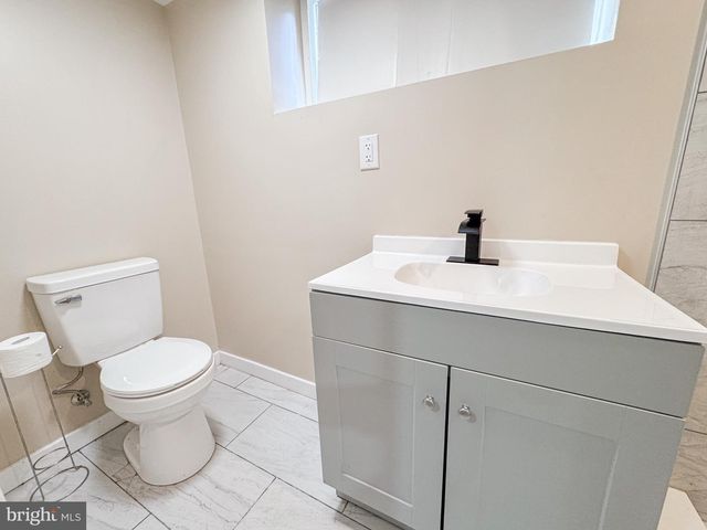1217 S PEACH ST, Philadelphia, PA 19143