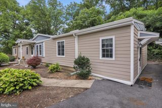 470 CRYSTAL CAVE RD, Kutztown, PA 19530
