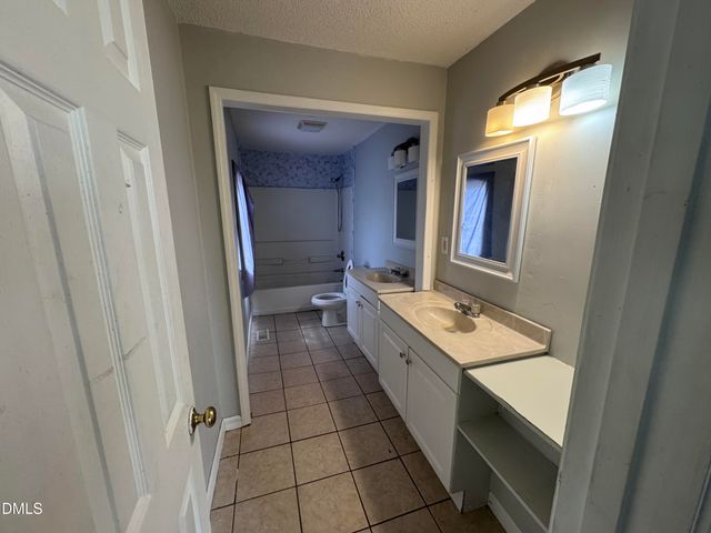 803 Antioch Church Road, Dunn, NC 28334