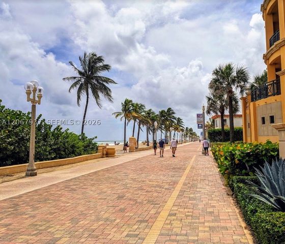 3501 N Ocean Dr V1, Hollywood, FL 33019
