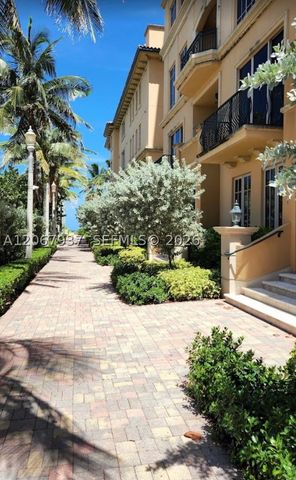 3501 N Ocean Dr V1, Hollywood, FL 33019