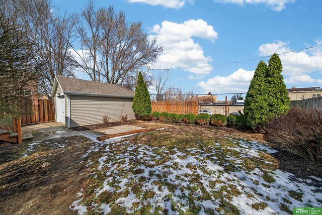 3202 Marcy Street, Omaha, NE 68105