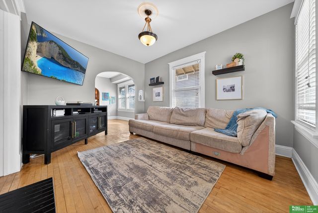 3202 Marcy Street, Omaha, NE 68105