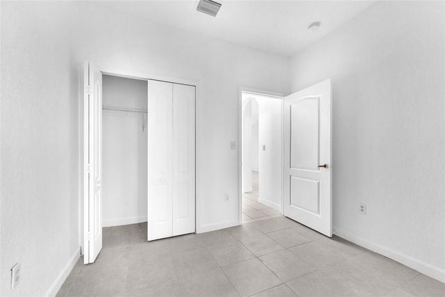 7200-108 NW 177th Street, Hialeah, FL 33015