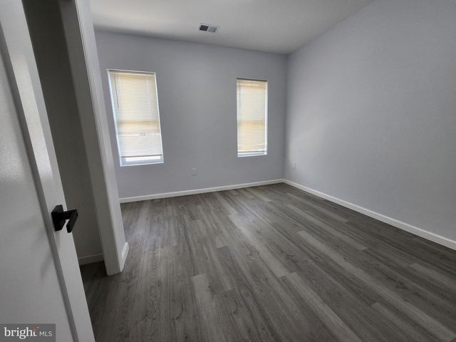 631 CROSS ST, Philadelphia, PA 19147