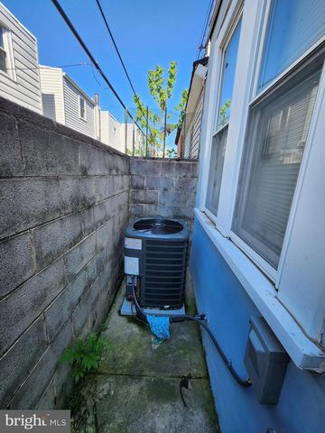 631 CROSS ST, Philadelphia, PA 19147