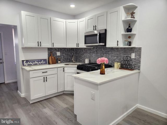 631 CROSS ST, Philadelphia, PA 19147