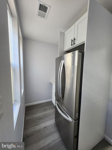 631 CROSS ST, Philadelphia, PA 19147