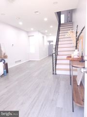 631 CROSS ST, Philadelphia, PA 19147