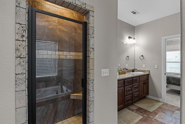 4846 W Wales Drive, Fayetteville, AR 72704