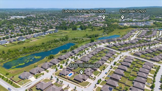 4846 W Wales Drive, Fayetteville, AR 72704