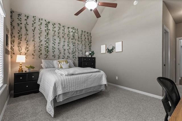 4846 W Wales Drive, Fayetteville, AR 72704