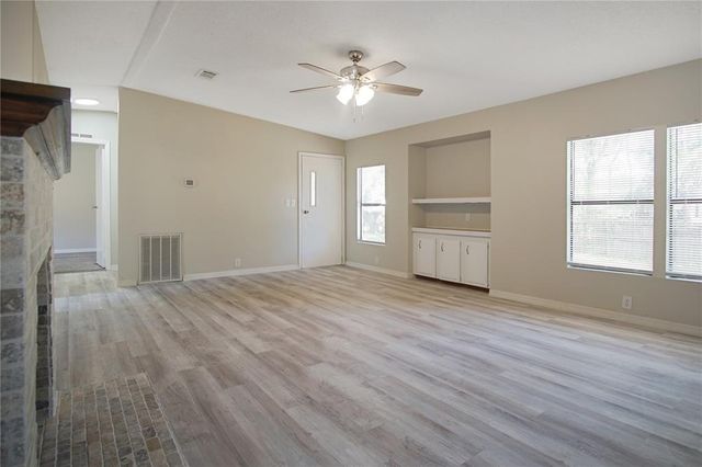 3611 ISLAND OAKS COURT, Lakeland, FL 33805